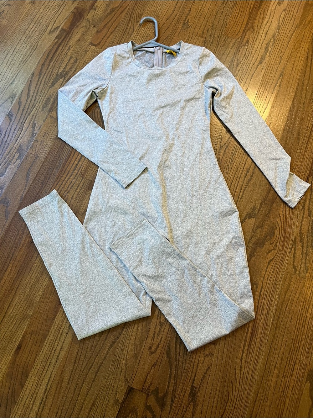 Daisy Light Gray Long Sleeve Jumpsuit PJ’s Jrs Sz L